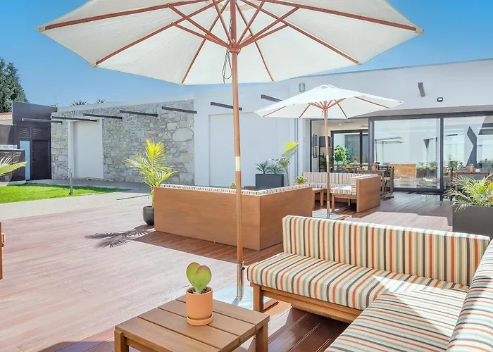 Bfresh Hotel - Padel, Pool & Fitness - Adults Only Porto